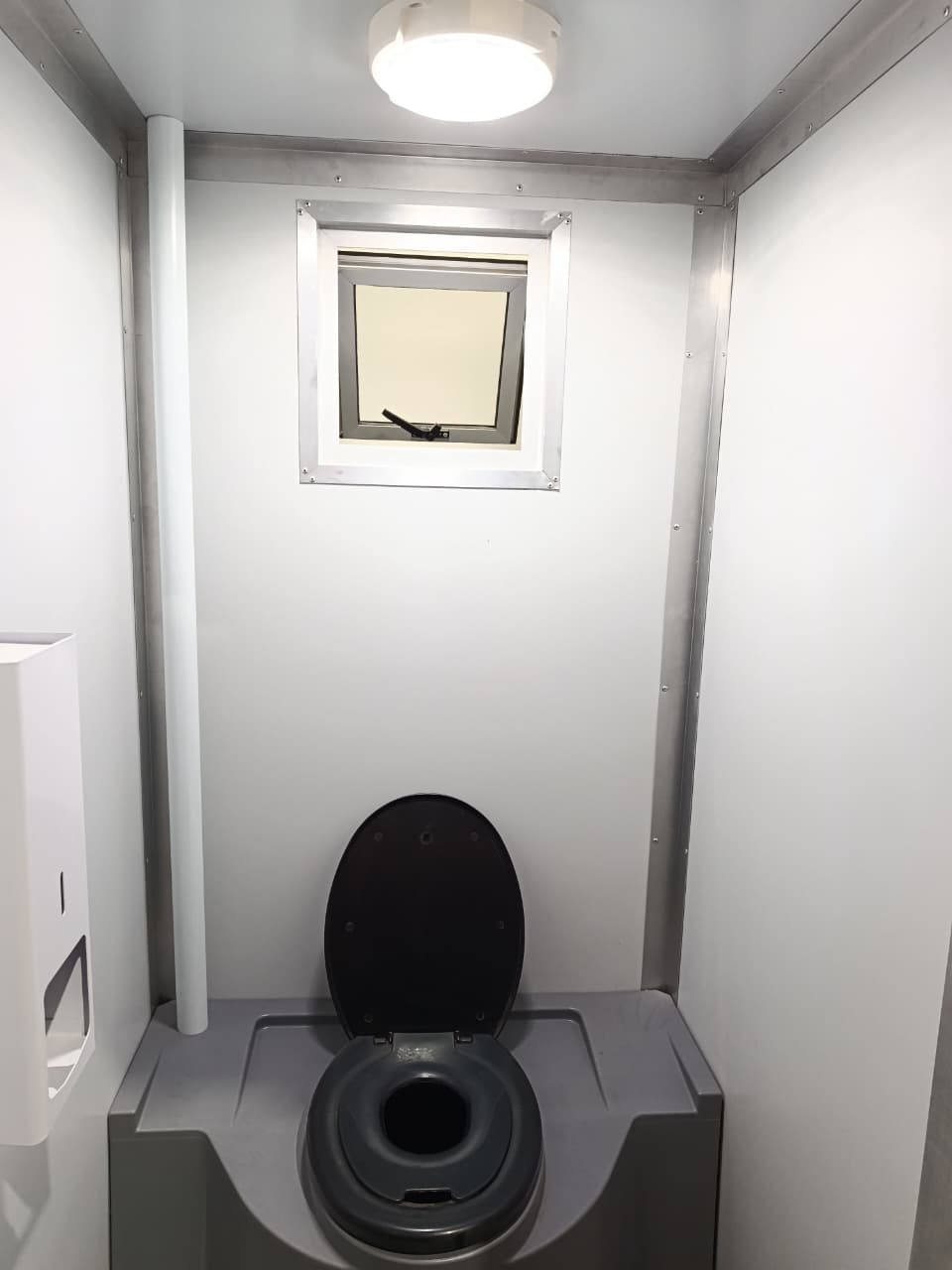 Portable VIP Toilet thumbnail 1